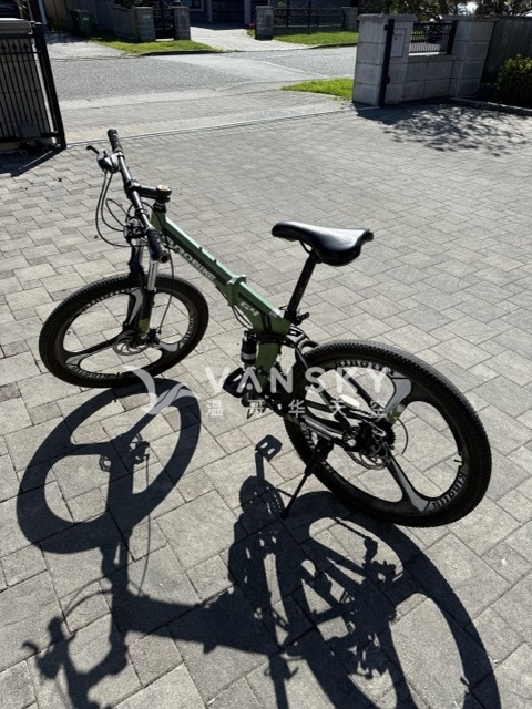 260426102326_自行车 1 Medium.jpeg